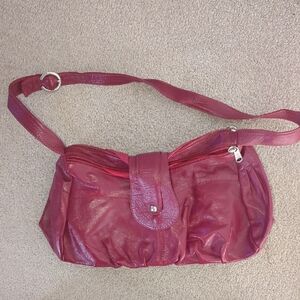 Elegant Red Leather Shoulder Bag